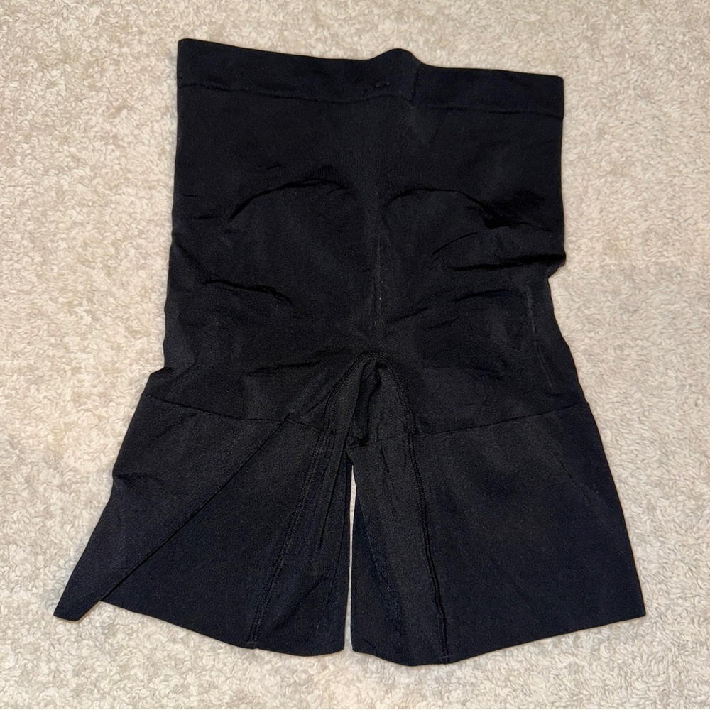 SPANX High-Waist Shaping Shorts in Black - Picture 4 of 6